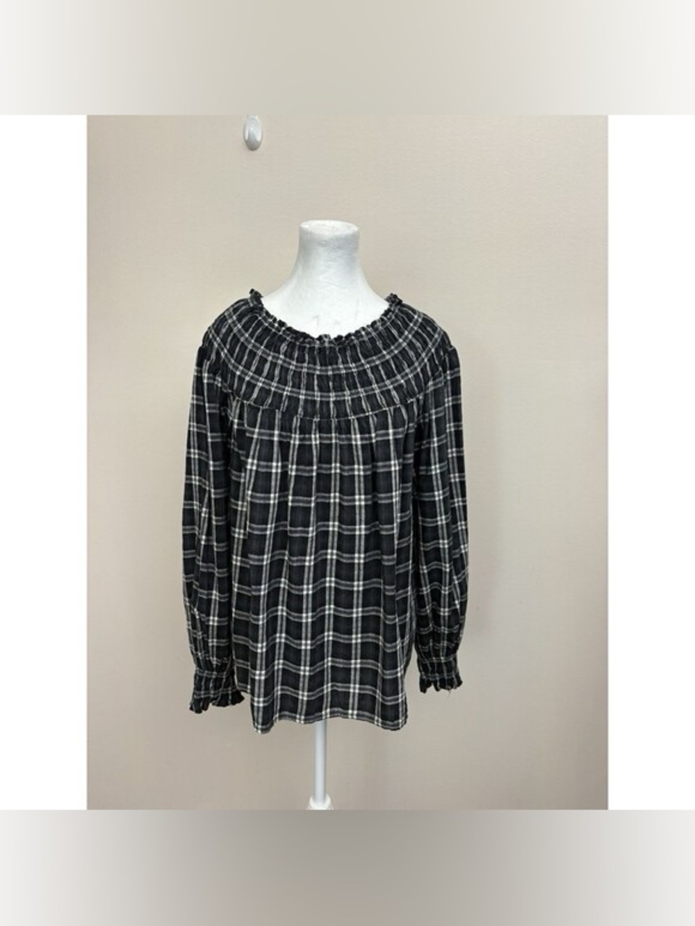 🍭Smocked Yoke Black & White Plaid Long-Sleeve Tunic